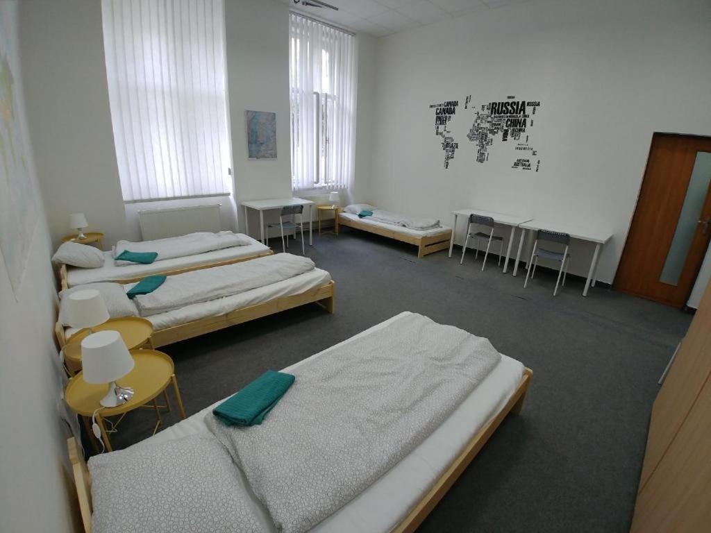 Rooms Veveri - Uvoz, 10 Min Peski Do Centru Brno Exterior photo